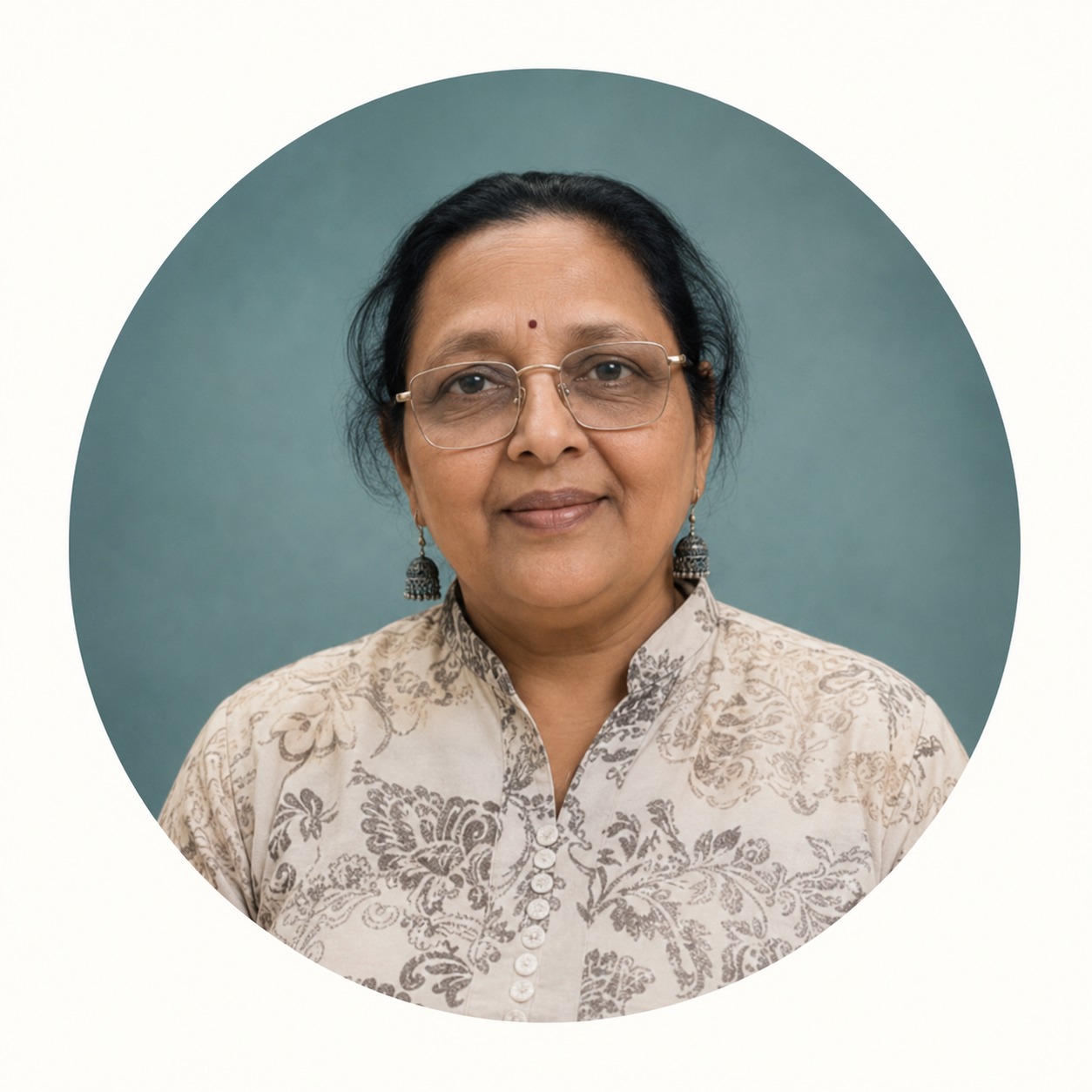 Portrait of Smita Sharma, a teacher and parent sharing a career guidance testimonial